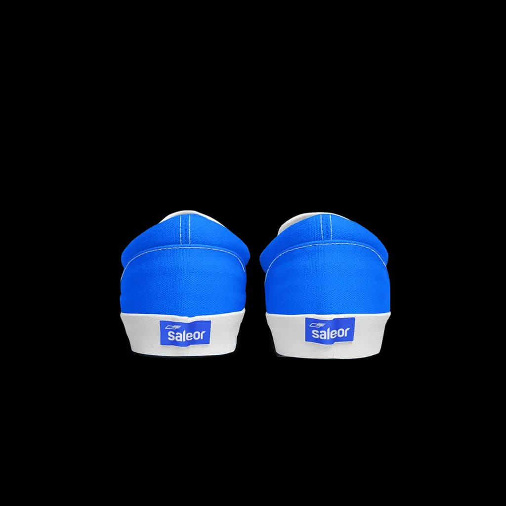 Plimsolls - View 3